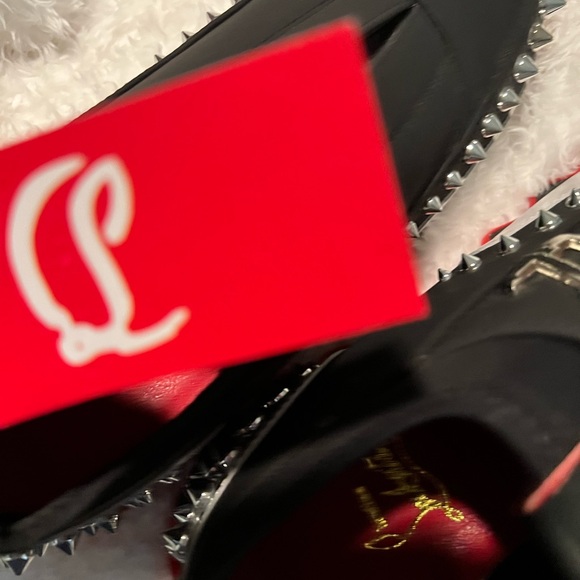 Brand New With Tags Marvel x CL shoes! - Picture 8 of 10